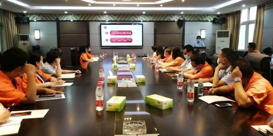 
    辉创重工开展多项职业技能培训，助推企业高质量发展
